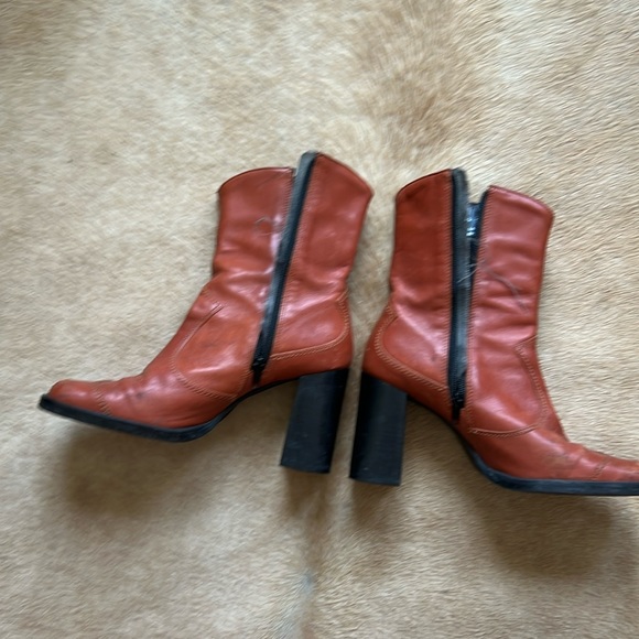 Mango Western Inspired Boots - Picture 4 of 9